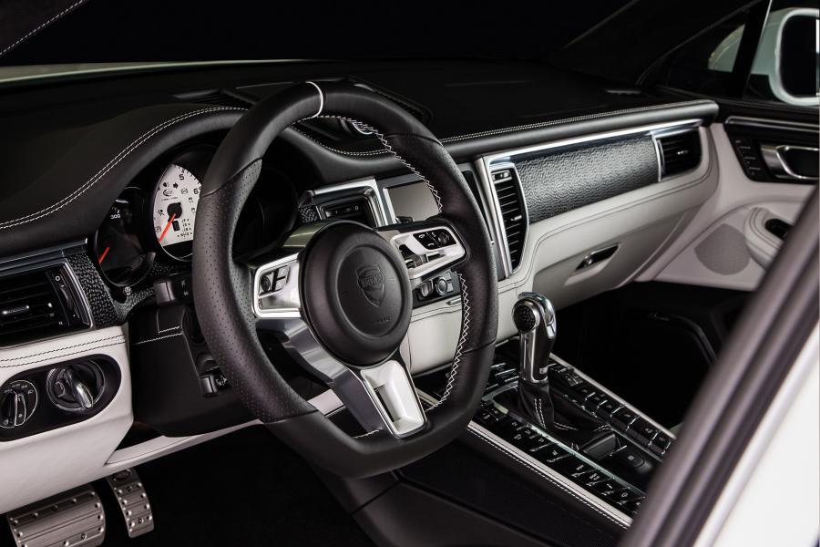  Porsche Macan by TechArt 2015 года  (фото 5 из 17)